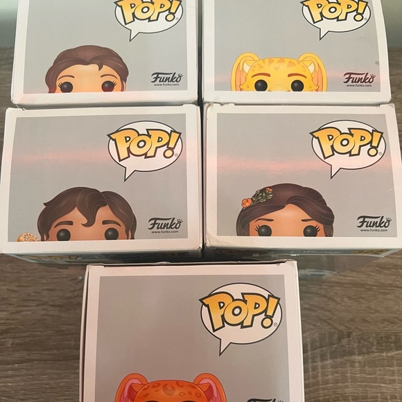 Funko Pop Disney Elena of Avalor - Picture 4 of 5